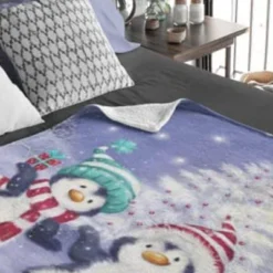 Dawhud Direct 50" X 60" Christmas Penguin Fleece Throw Blanket For Kids And Adults -Christmas Decorations GUEST 4e73321c 1cb9 4815 bf20 2dcec65edfac