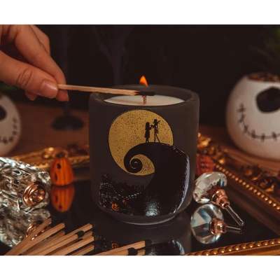 Ukonic Disney The Nightmare Before Christmas 7-Ounce Scented Candle In Concrete Jar 5 Ukonic Disney The Nightmare Before Christmas 7-Ounce Scented Candle In Concrete Jar - Image 3